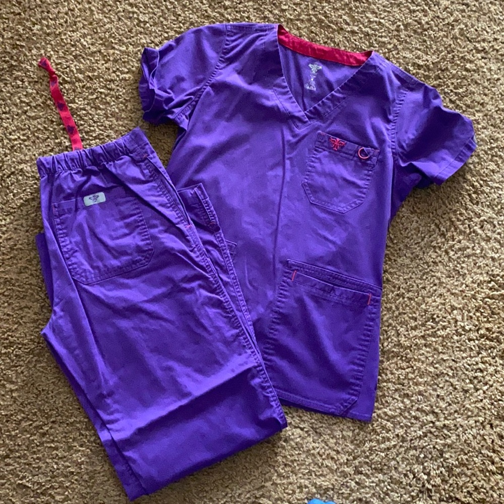 Med couture scrub set